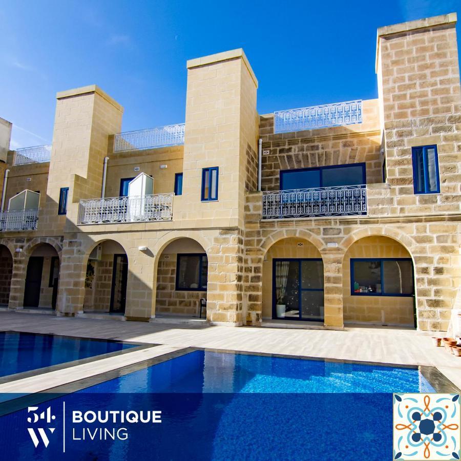 Fiftyfour West Boutique Living Bed & Breakfast Gharb  Luaran gambar