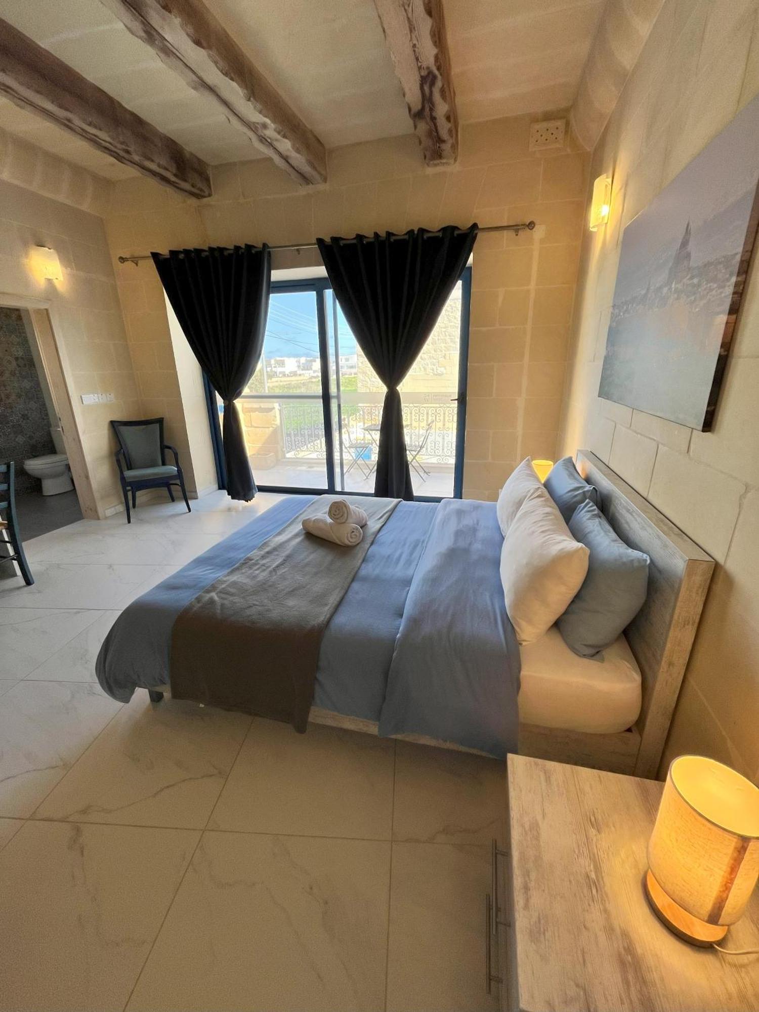 Fiftyfour West Boutique Living Bed & Breakfast Gharb  Luaran gambar
